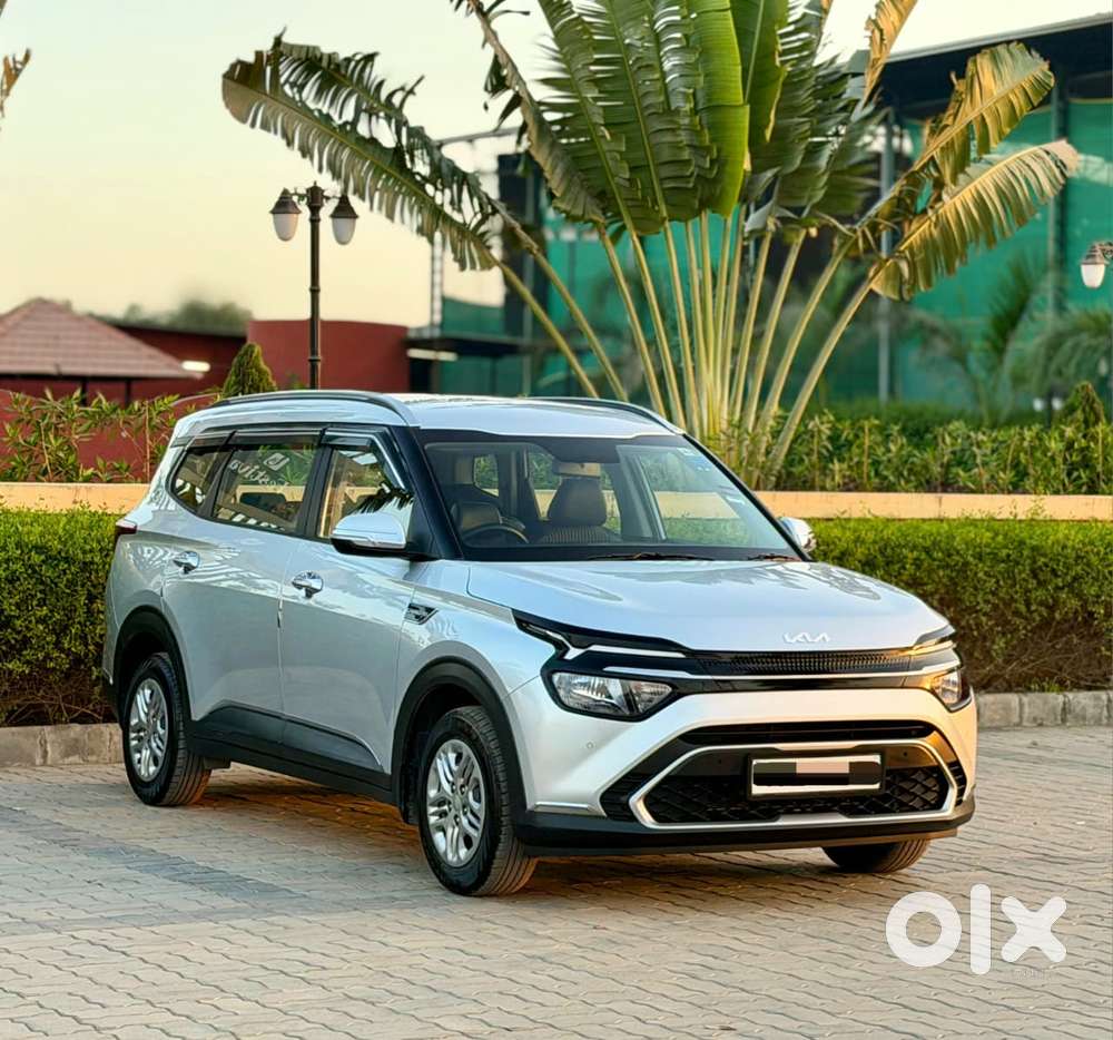 Kia Carens 1.4 Prestige 7 Str, 2023, Petrol