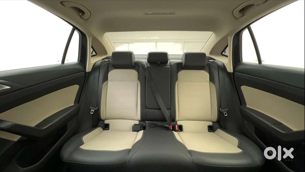Skoda Slavia Style 1.5l Tsi Dsg, 2022, Petrol