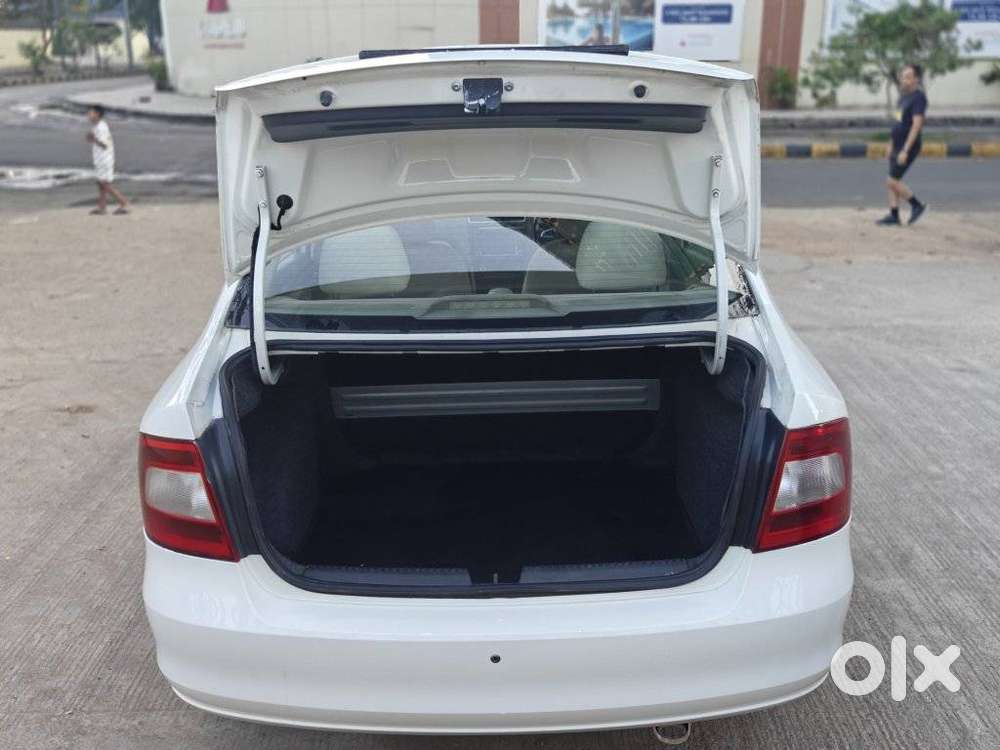 Skoda Rapid 2013-2016 1.6 Mpi At Elegance, 2014, Petrol