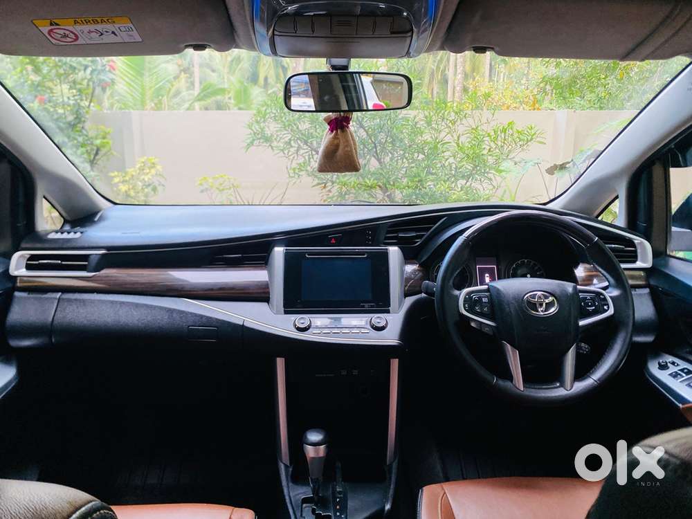 Toyota Innova Crysta 2018 Diesel 113000 Km Driven