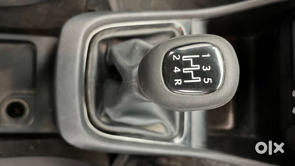 Tata Punch Camo Adventure Mt, 2022, Petrol