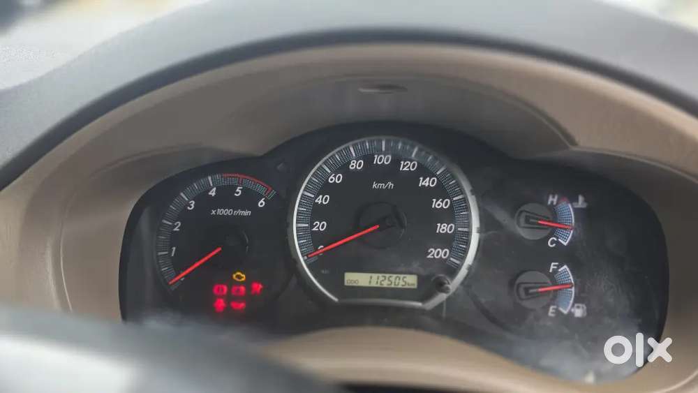 Toyota Innova Diesel 2016 Variant