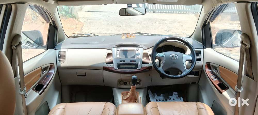 Toyota Innova 2.5 V 7 Str, 2012, Diesel