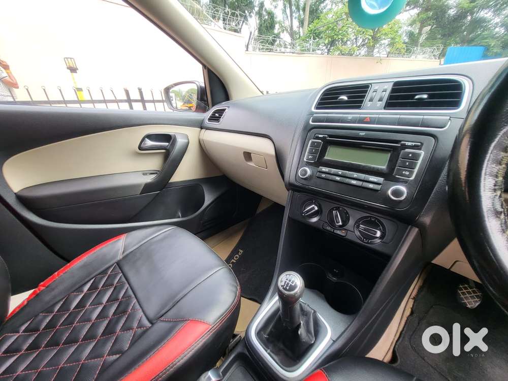 Volkswagen Polo Petrol Highline 1.2l, 2012, Petrol