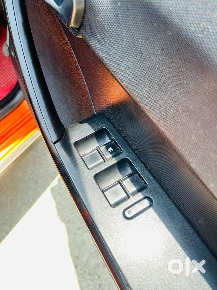 Tata Tiago Nrg 1.2 Xz Mt, 2019, Petrol