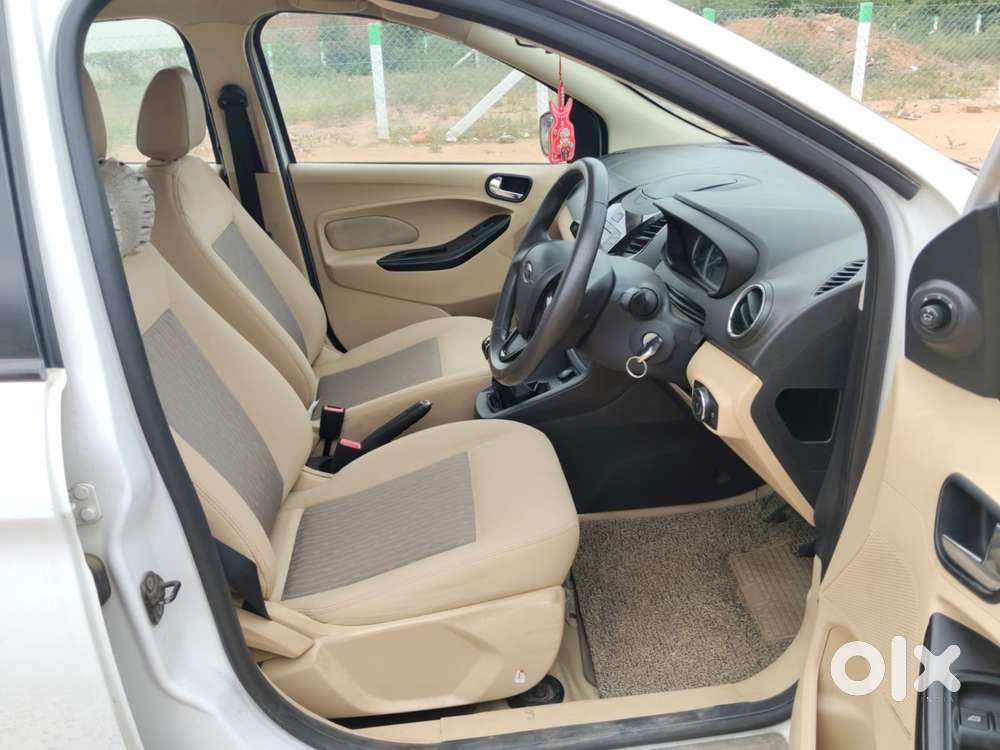 Ford Figo Aspire, 2015, Petrol