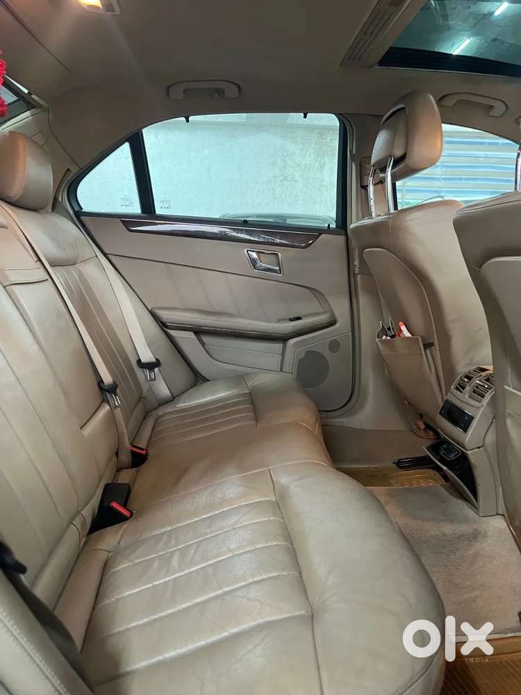 Mercedes-benz E-class 200 Elegance, 2010, Petrol