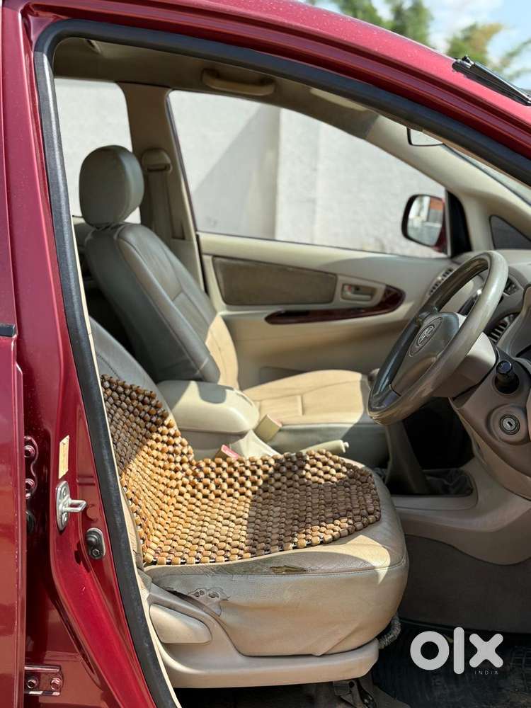 Toyota Innova 2.5 G (diesel) 8 Seater, 2006, Diesel