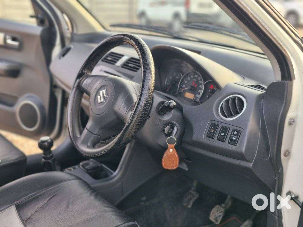 Maruti Suzuki Swift Dzire Vdi Optional, 2010, Diesel