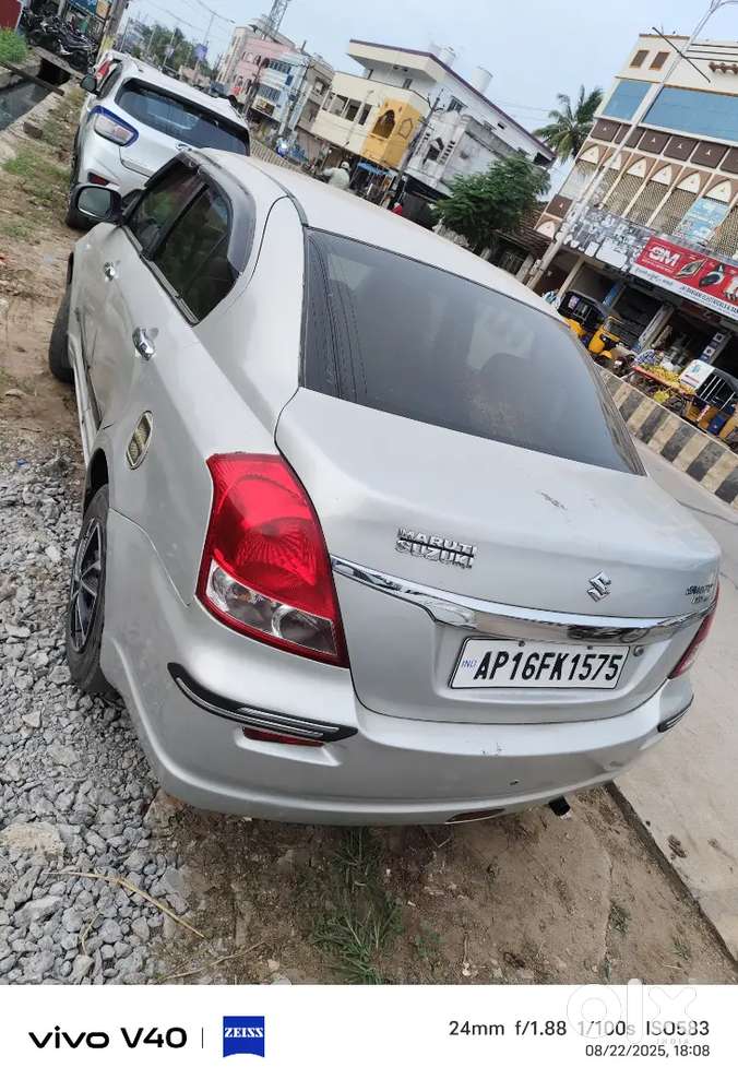 Maruti Suzuki Dzire 2011 Diesel 225800 Km Driven