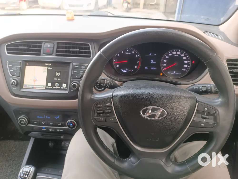 Hyundai I20 2019 Petrol 83500 Km Driven