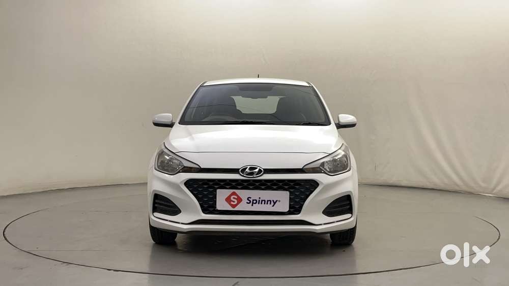 Hyundai Elite I20 1.2magna Executive At, 2018, Petrol