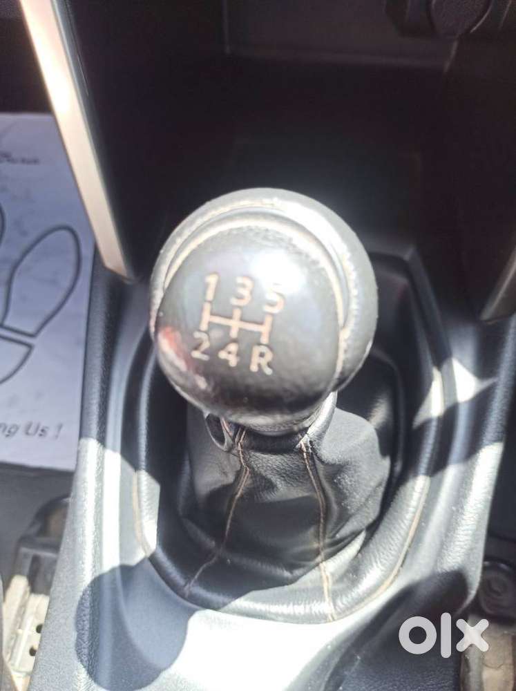 Toyota Innova Crysta 2.4 G Mt 8s, 2023, Diesel