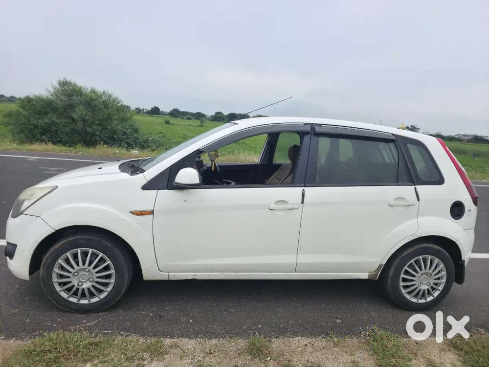 Ford Figo Petrol 1.2 2010