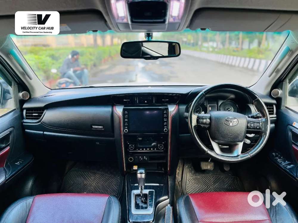 Toyota Fortuner Legender, 2021, Diesel