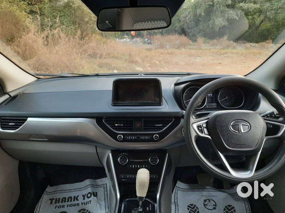 Tata Nexon 1.2 Revotron Xza Plus Dualtone, 2018, Petrol