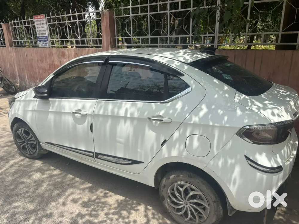 Single Hand Car