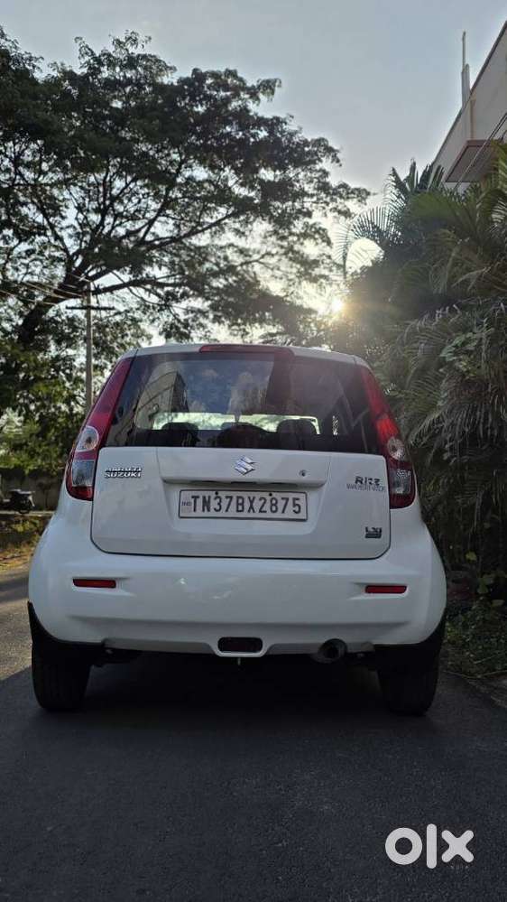 Maruti Suzuki Ritz Lxi, 2012, Petrol