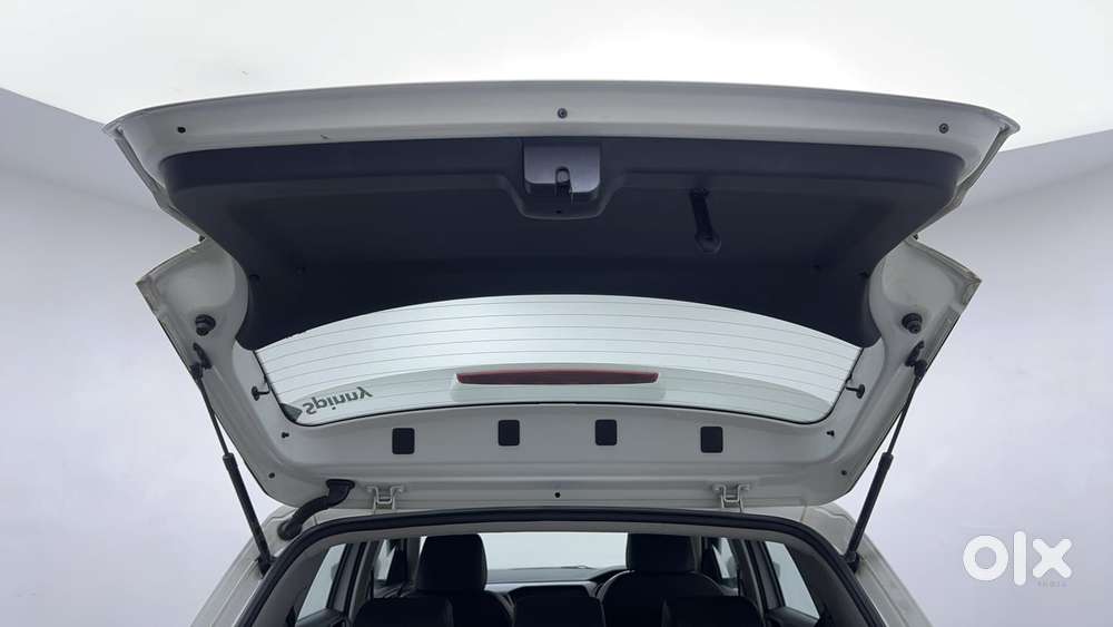 Volkswagen Taigun Topline 1.0 Tsi At (electric Seats), 2021, Petrol