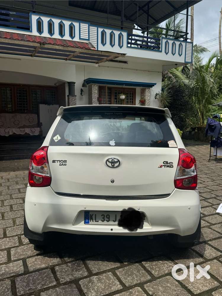 Toyota Etios Liva 2015