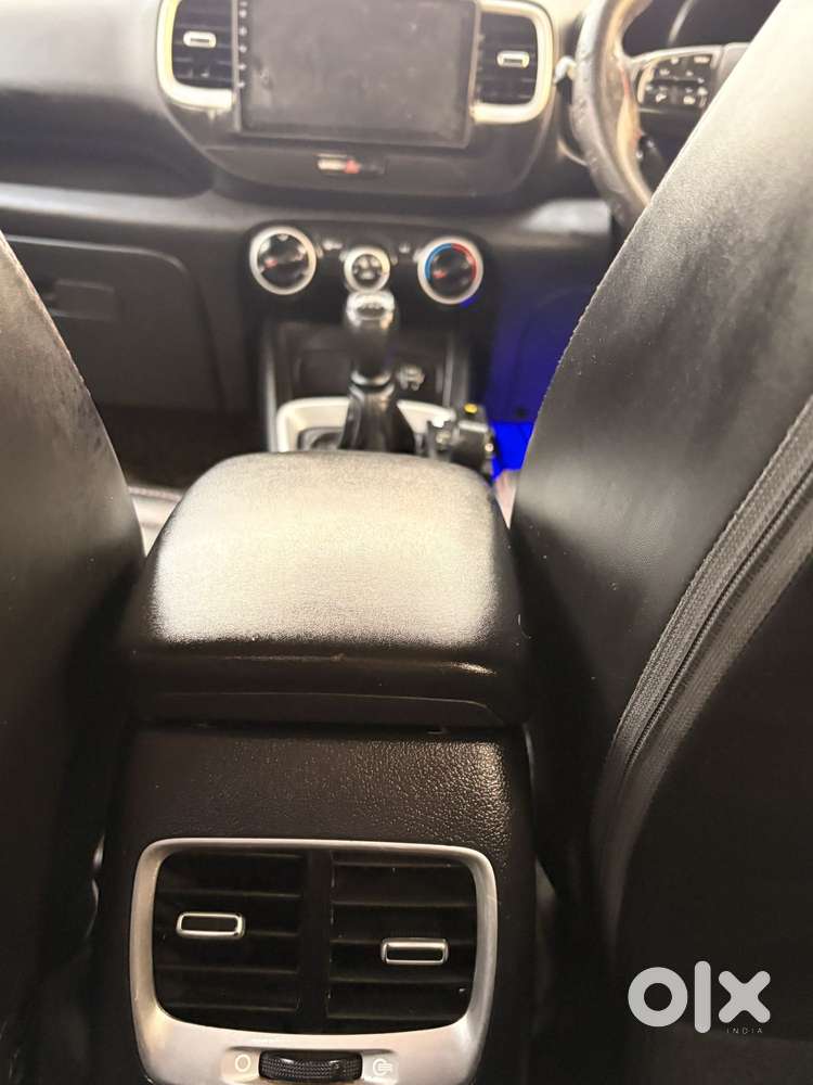Hyundai Venue S 1.2 Petrol, 2021, Petrol