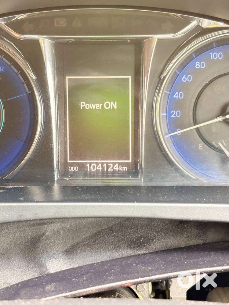 Toyota Camry Hybrid, 2018, Petrol