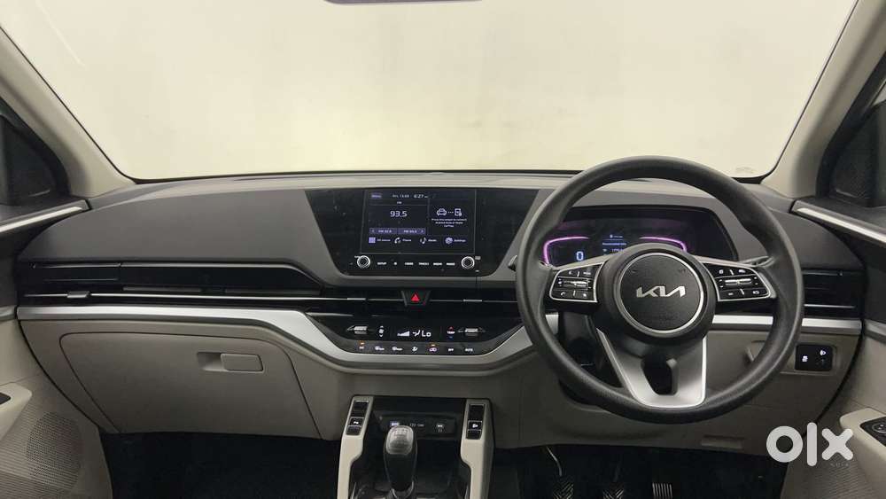 Kia Carens 1.4 Prestige 7 Str, 2022, Petrol