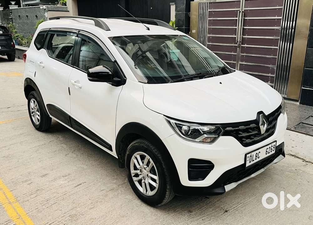 Renault Triber Rxt, 2023, Petrol
