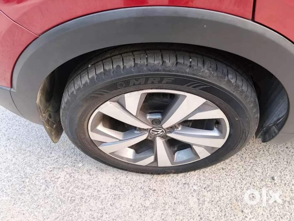 Volkswagen Taigun 1.0 Tsi Topline At, 2022, Petrol