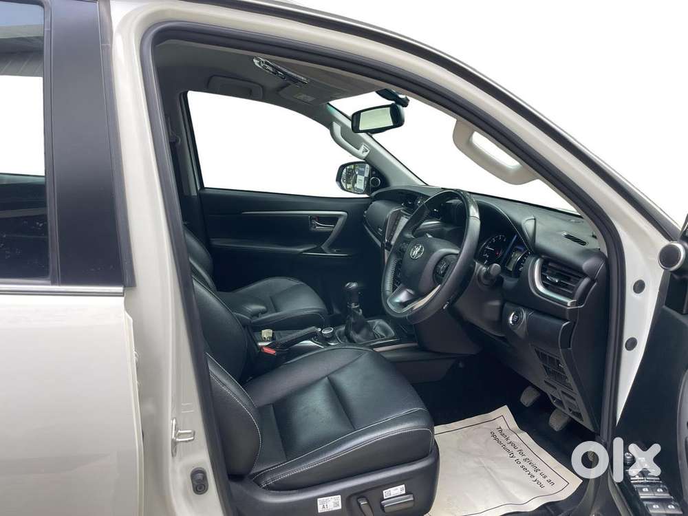 Toyota Fortuner 3.0 4x4 Manual, 2024, Diesel