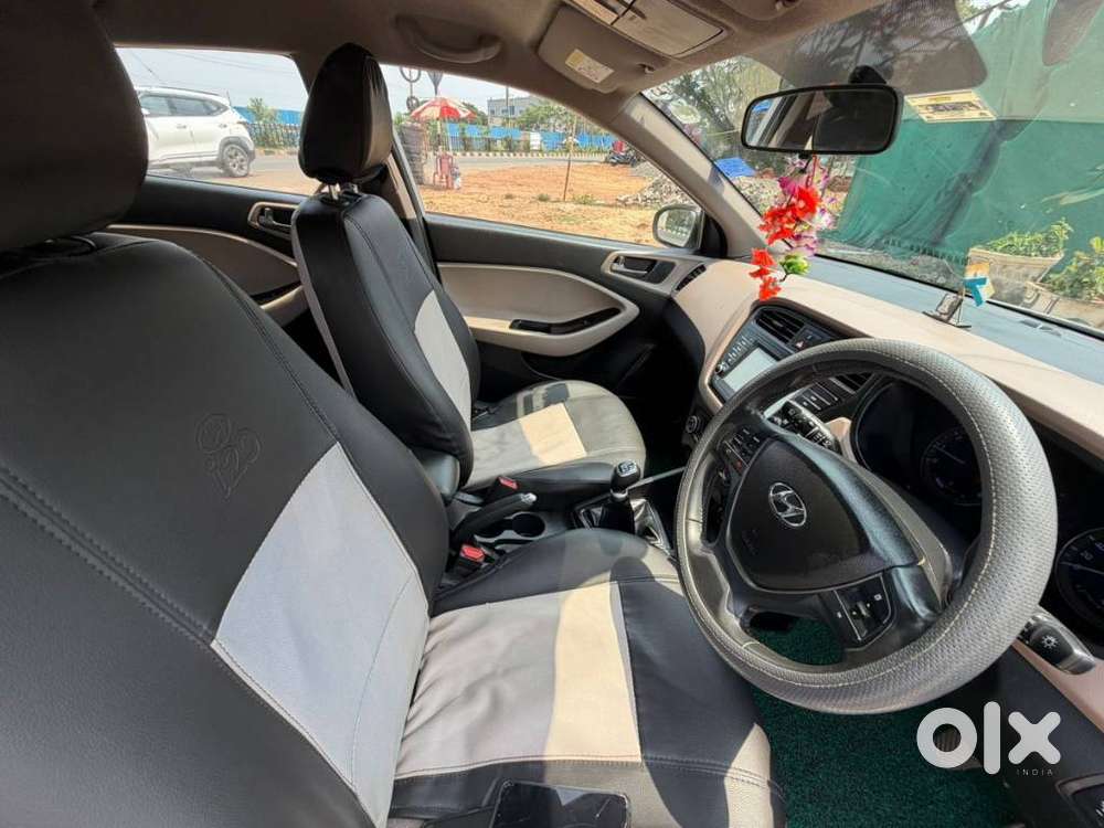 Hyundai I20 Asta (o) 1.2 Mt, 2017, Petrol