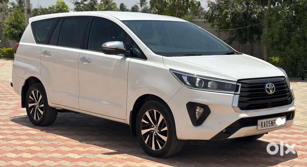 Toyota Innova Crysta 2.4 Z 2022 Diesel Mt
