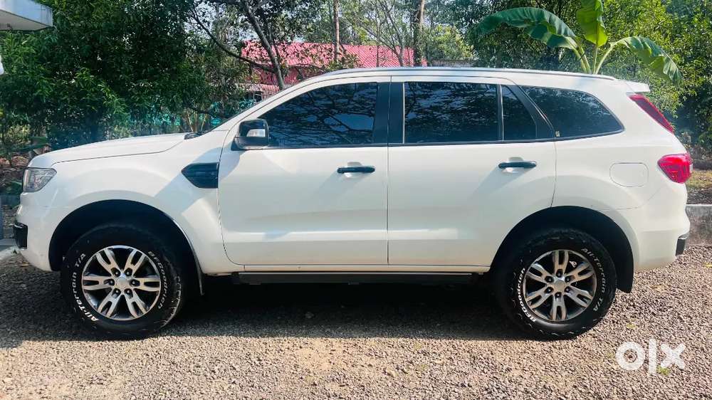 Ford Endeavour 3.2 Titanium 4x