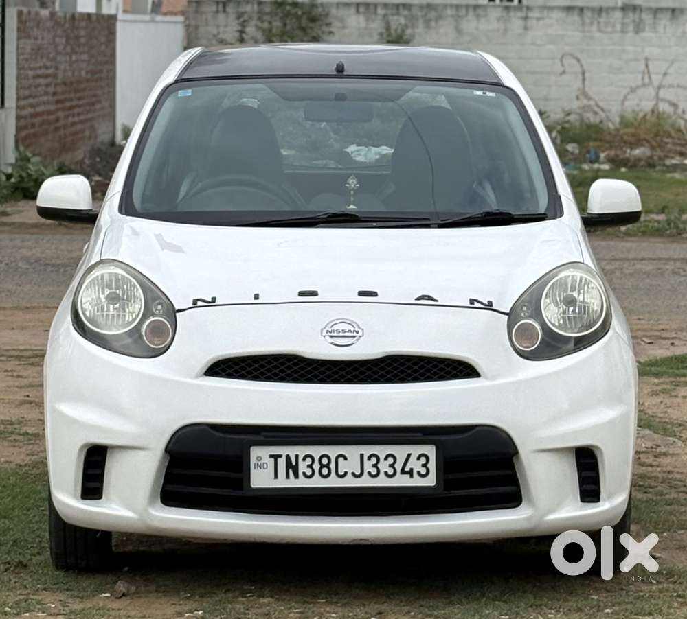Nissan Micra Cvt Xv, 2017, Petrol