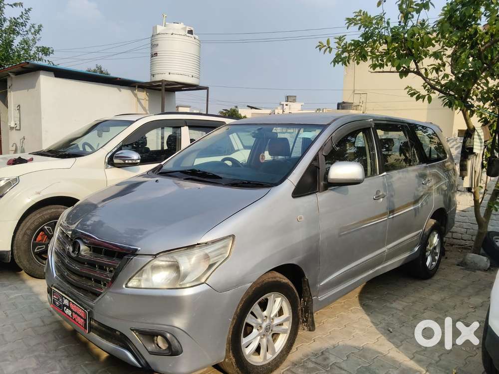 Toyota Innova, 2015, Diesel