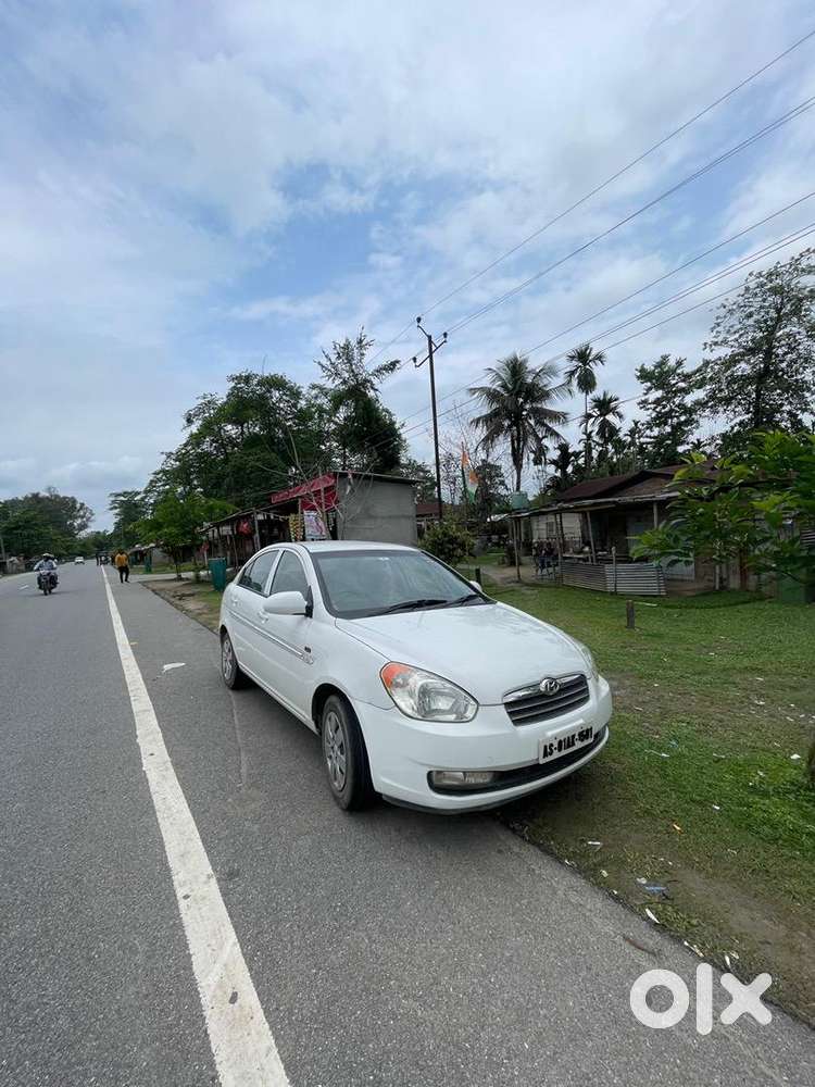 Hyundai Verna 2010 39000 Km Driven Well Maintained.