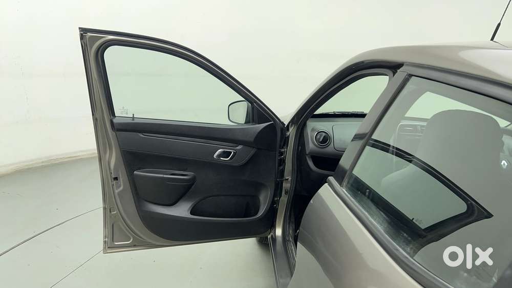 Renault Kwid 1.0 Rxt Sce Special (o), 2019, Petrol