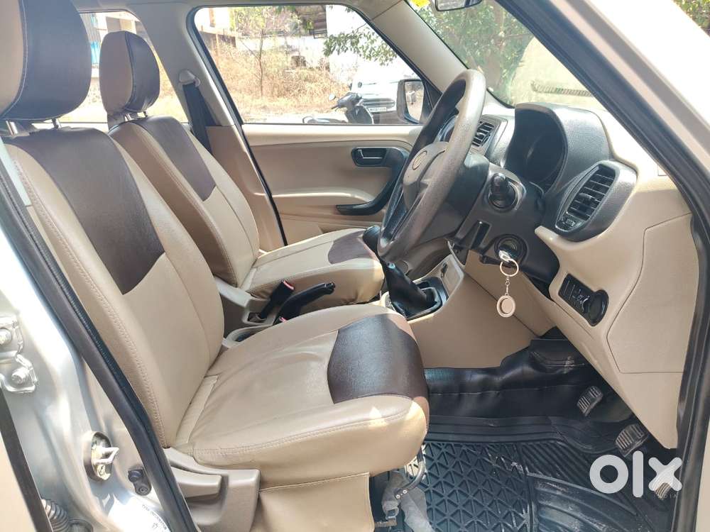 Mahindra Tuv 300 T4, 2015, Diesel