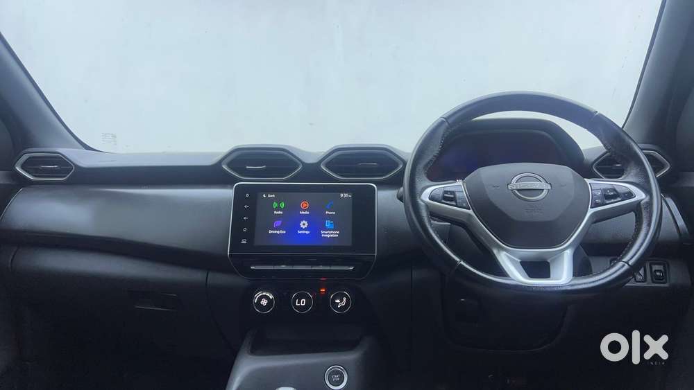 Nissan Magnite 1.0 Xv Premium Turbo Cvt, 2021, Petrol