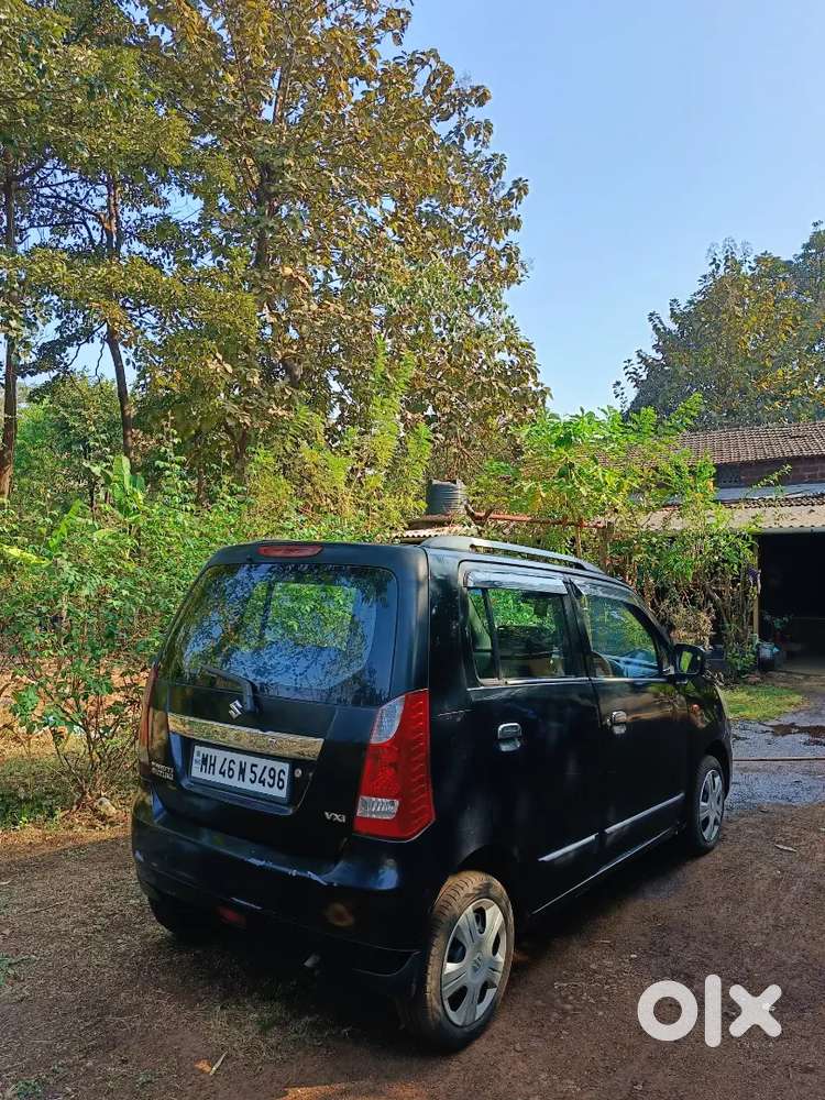 Average - 32/36. 
Power Windows.
Good Condition