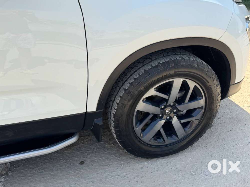 Tata Safari 2023 Diesel At + Adas - 7str