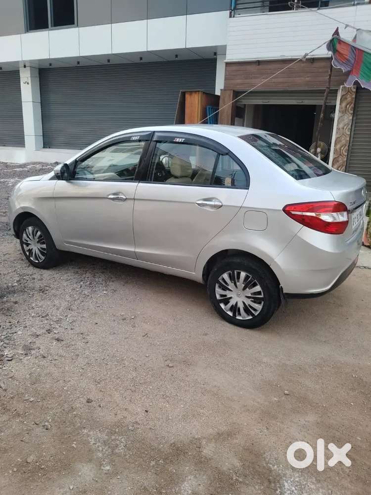 Tata Zest Tocah Sccrean Back Camera Chilld Ac Seeld Engine Good