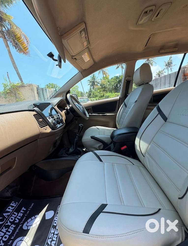 Toyota Innova 2.5 G (diesel) 7 Seater, 2016, Diesel