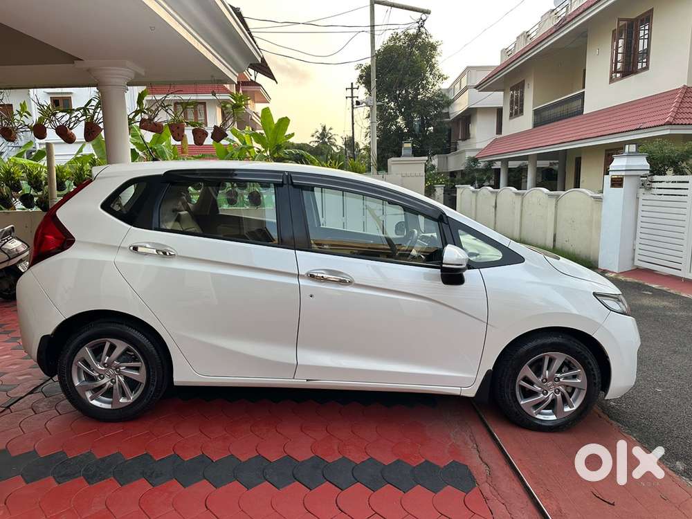 Honda Jazz Vx  Cvt 2019 Automatic Immaculate Condition