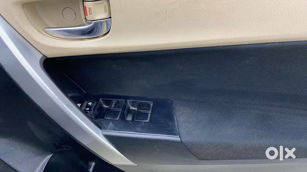 Toyota Corolla Altis 2013-2017 G Mt, 2014, Petrol