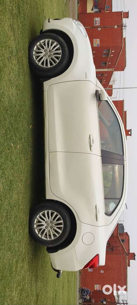 Top Model Push Button