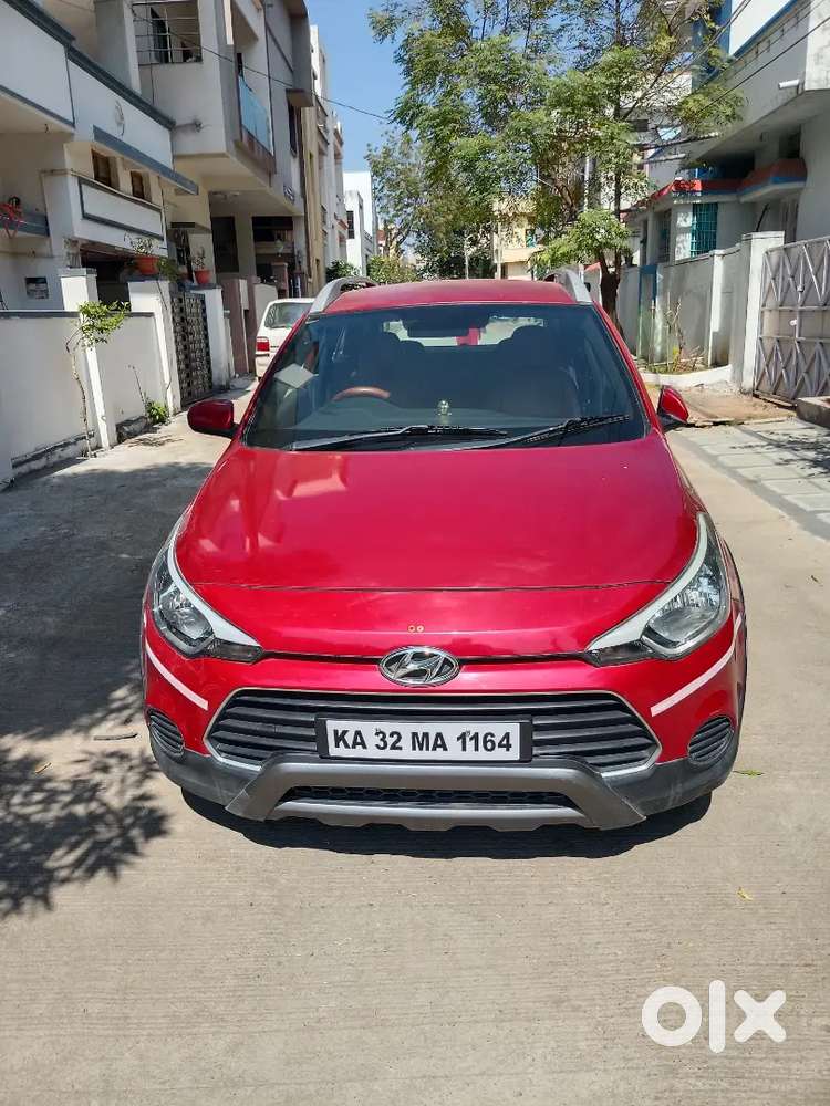 Hyundai I20 Active 2016 Petrol Well Maintained