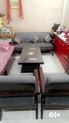 Single seater sofa second hand hotsell