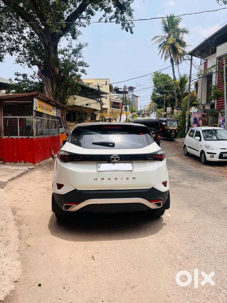 Only 4 Lakh Down-payment Tata Harrier Available