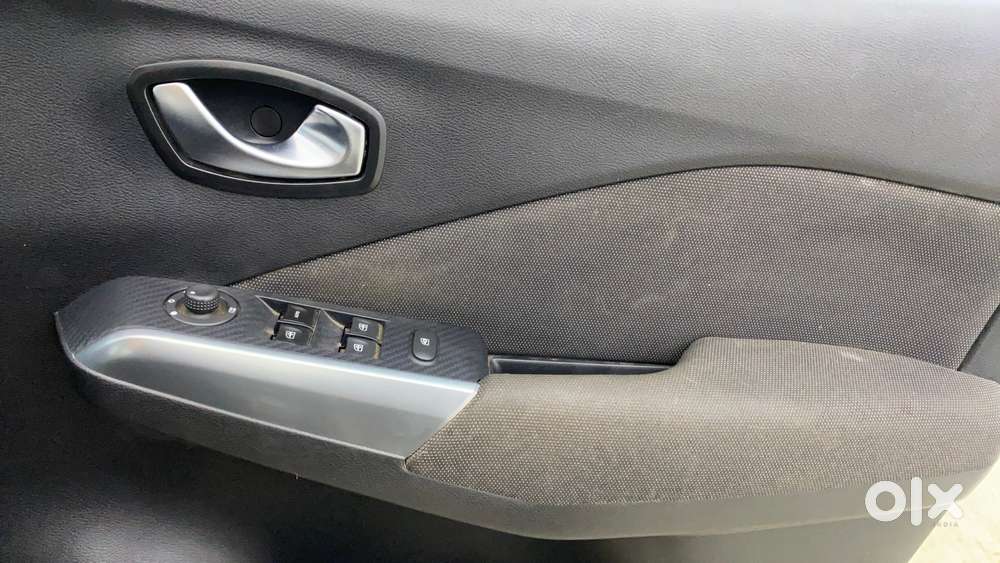 Nissan Kicks 1.3 Xv Premium Cvt Petrol, 2021, Petrol